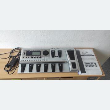 Boss GT-10