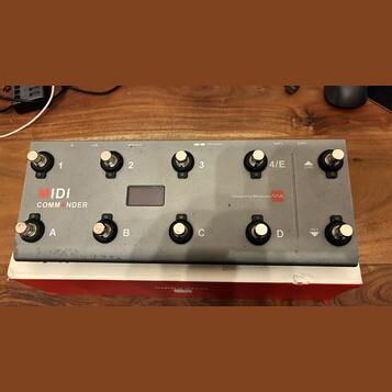 Jarní úklid: MeloAudio Midi Commander