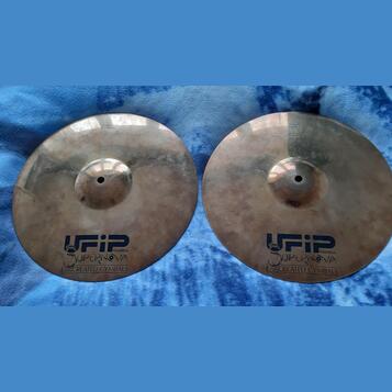 Hi- hat 13 " , činel 16 " crach zn. UFIP - supernova