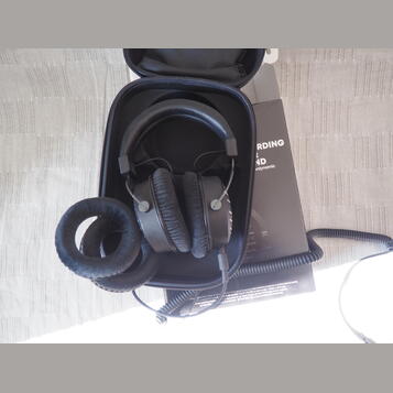 Beyerdynamic DT 1990