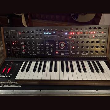 SEQUENTIAL PRO3 Special Edition