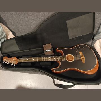 Fender American Acoustsonic-Rychlé jednání sleva.