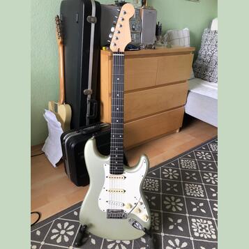 Fender stratocaster Standard USA 1999