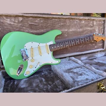 Fender Stratocaster Japan / ST650SPL SURF GREEEEEN (VIDEO)