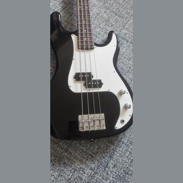 baskyt. Precision - Thomann Harley Benton