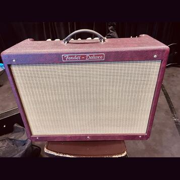 Fender Hot Rod Deluxe IV Limited Burgundy – lampové kombo