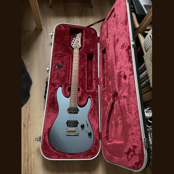 Ibanez AZ2402 ICM Prestige Ice Blue Metallic