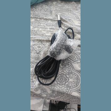 Mic AKG P4 + Cable
