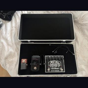 Pedal board -zbytky 