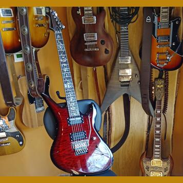 SCHECTER AVENGER A-6 FR Sustainiac Red Burst