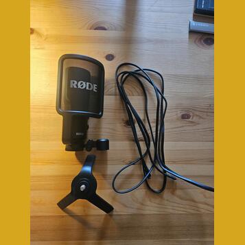 Prodám mikrofon RODE NT-USB+