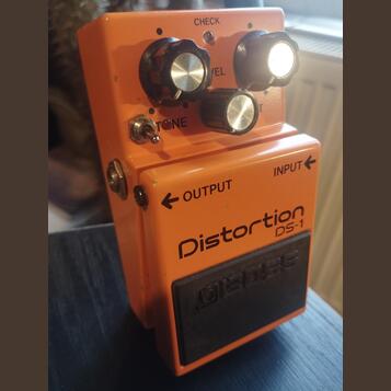 BOSS DS 1 Keeley Ultra Mod