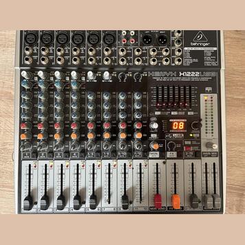 Behringer 1222 (Čist popis)