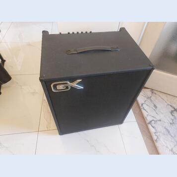 Baskytarové kombo Gallien&Krueger MB115-II, 200W.