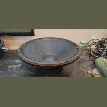 Prodám subwoofer 18" beyma 18G400 8ohm