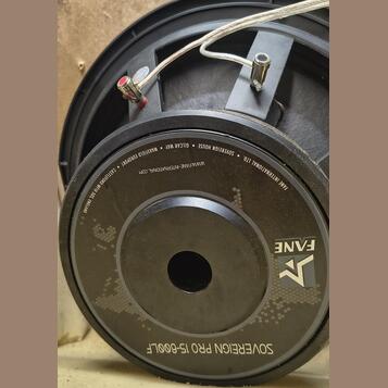 Fane PRO 15LF 600w 8ohm