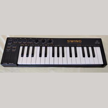Behringer SWING + ESI MIDIMATE eX
