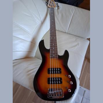 Prodam baskytaru GL tribute2500.Nastroj stary asi25let v sup