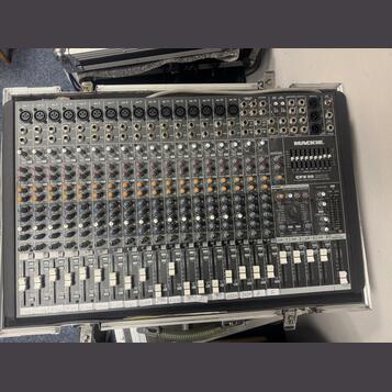 Mackie CFX20