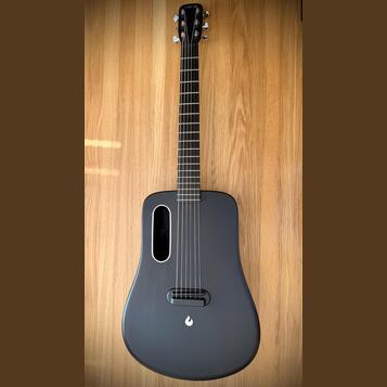 Lava me 2 black + obal Lava Music