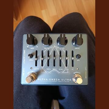 Preamp Darkglass Alpha-Omega Ultra v2