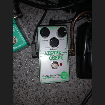 Electro-Harmonix Lizard Queen Octave Fuzz