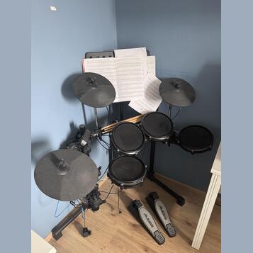 Elektronické bicí ALESIS Turbo Mesh Kit – Kompletní set