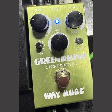 Dunlop Way Huge Green Rhino