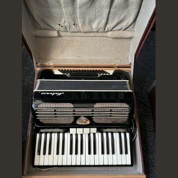 Akordeon Lignatone Melodia - 80 