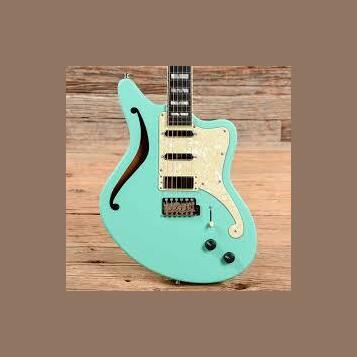 D'Angelico Deluxe Bedford SH with Tremolo Matte