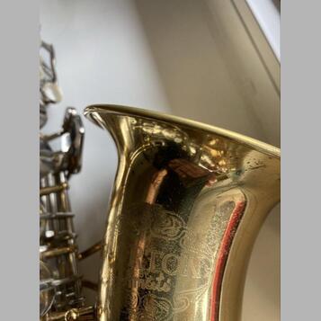alt saxík CORTON Amati