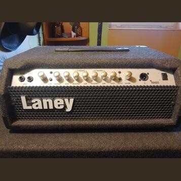 Laney rb800, Laney 115,Laney 210 více v textu...