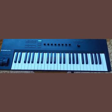 MIDI KOMPLET A49