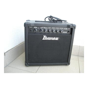 kytarové kombo Ibanez 15W