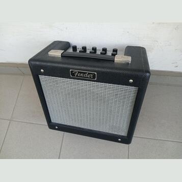 predám kombo Fender G-Dec Junior 