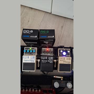 BOSS DD-8, RE-2 - delay + echo