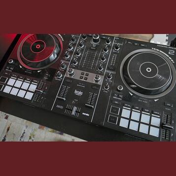 Hercules DJ Control Inpulse 500