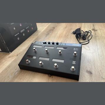 Line 6 HX Effects (rezervace)