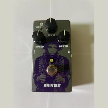DUNLOP JHM 7 JIMI HENDRIX UNIVIBE. 