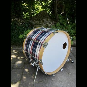 Prodám vintage custom Pearl Fiberglass 22”x14” 70s Pearl 