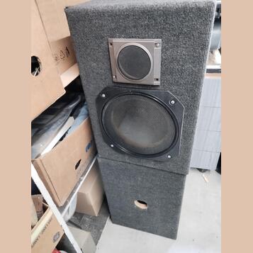 2ks prazdne reproboxy 8-10”repro a tweeter, ramecky atd