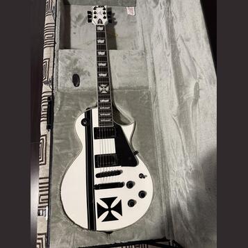 Predám ESP LTD Iron Cross SW