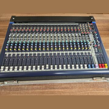 Soundcraft MFXi 20 + přepravní case (100% funkční)