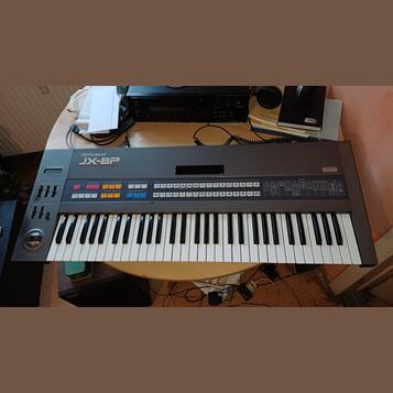 Roland JX8 P