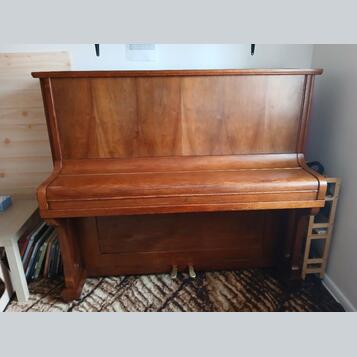 Pianino Rous