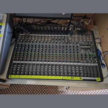 Mackie ProFX22v2