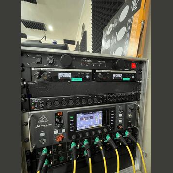 TASCAM US-16x08
