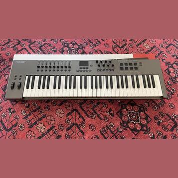 Nektar Impact LX 61 midi keyboard NEW !