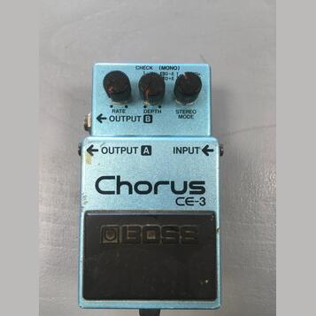 Roland-Boss CE-3 stereo chorus