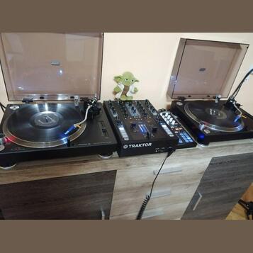 Pioneer & Native Instruments